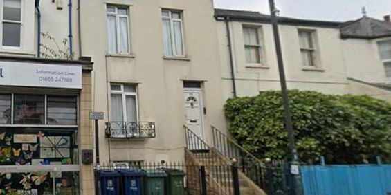 3 bedroom flat to rent - Photo 3