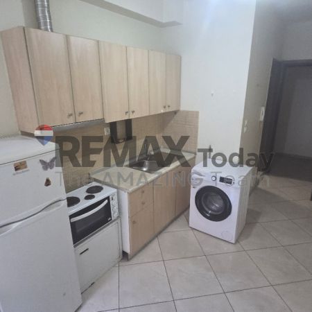 Ενοικιάζεται Studio στο κέντρο της πολής - Photo 1
