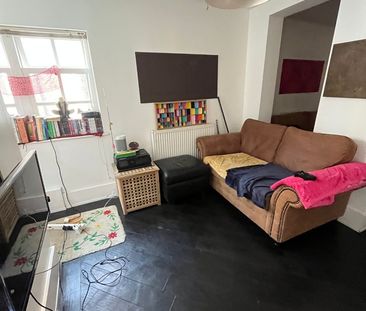 Room in a Shared House, Hockley, NG1 - Photo 4