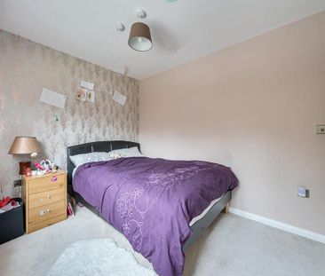 4 bedroom detached house to rent - Photo 1