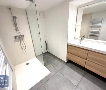 Appartement à louer 4 pièces 77.76m² - Photo 3