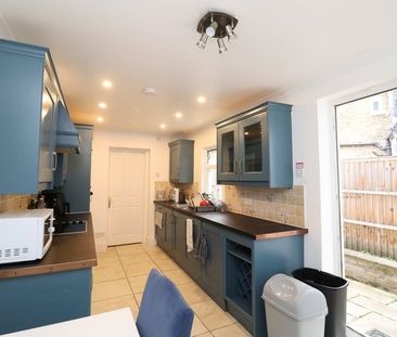 Room in a Shared House, Yeldham Road, W6 - Photo 1
