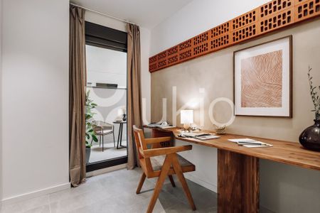 2 bedroom luxury Apartment for rent in Barcelona, Spain - Photo 2