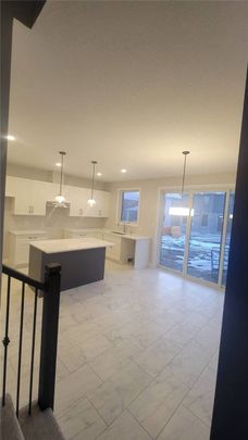 For Lease - 16 Grundy Crescent, East Luther Grand Valley, Ontario - Photo 1