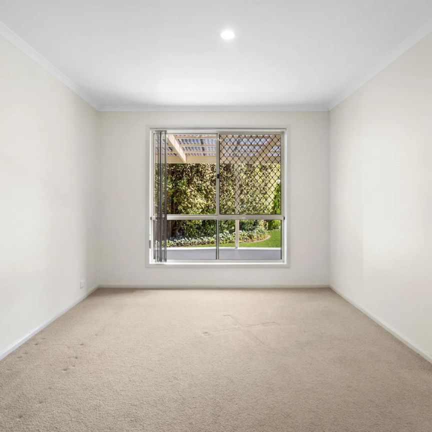 18 Wendy Ey Place, - Photo 1