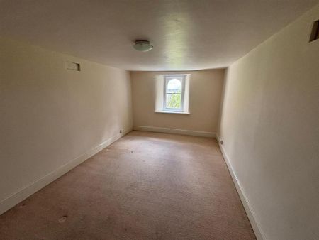 7 bedroom semi-detached house to rent - Photo 4