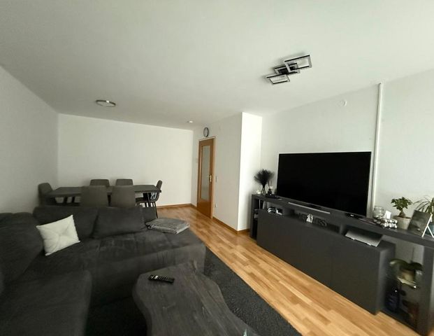 3-Zimmer-DG-Wohnung mit Einbauküche und Balkon in Möglingen - Foto 1