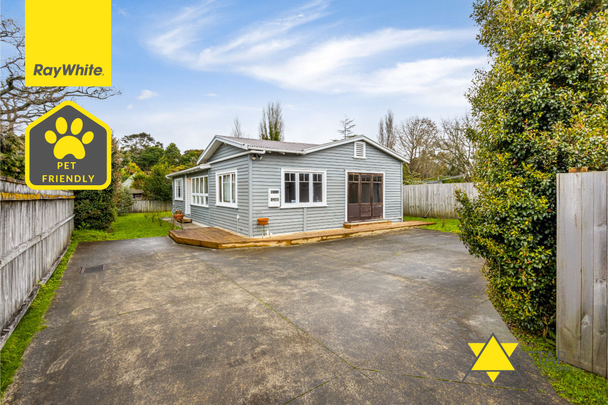 75A Glendale Road, Glen Eden - Photo 1