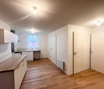 A Louer Appartement Calais 3 pièce(s) 71.60 m2 - Photo 3