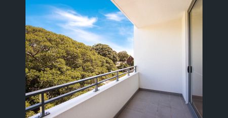 Designer 1 Bedroom Apartment! - Photo 5