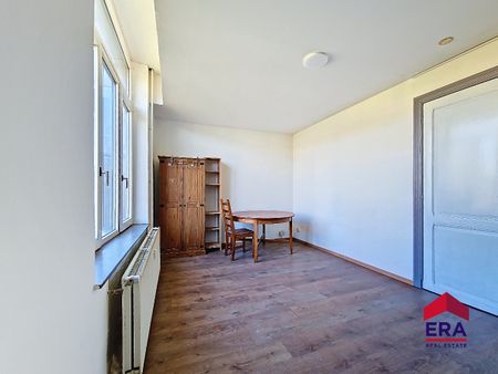 Studio 2ème étage à louer au coeur de Huy - Photo 2