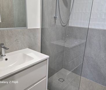 Luxury Newly Constructed 2 bedroom Townhouse renting now. Great Loc... - Photo 4