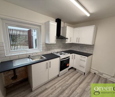 Linden Avenue, Salford, M6 - Photo 3