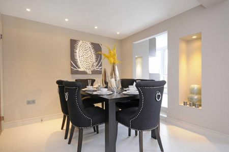 3 bedroom apartment to rent - Photo 3