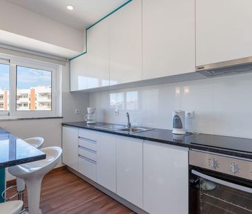 Avenida das Comunidades Lusíadas - Photo 2