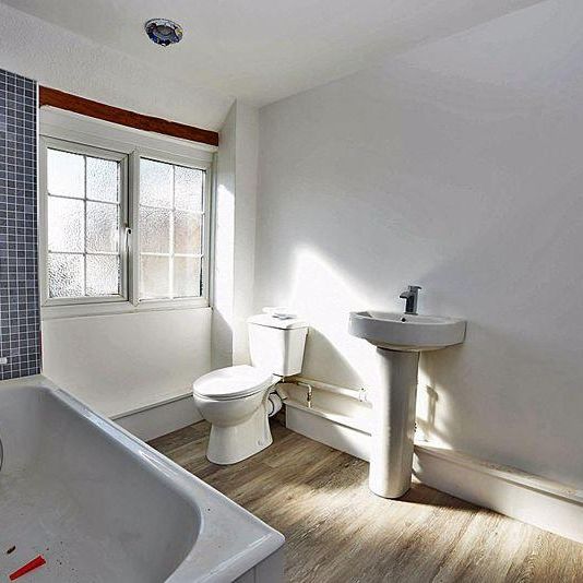 1 bedroom end of terrace house to rent - Photo 1