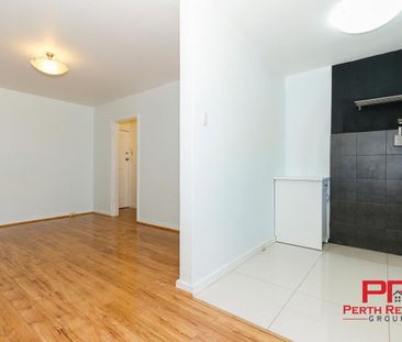 Great location! - Photo 6