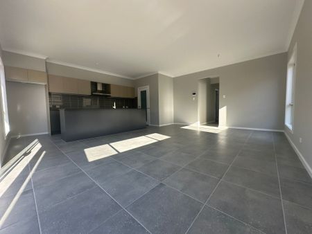 Luxury Coastal Living - Walk to the Beach - Photo 2