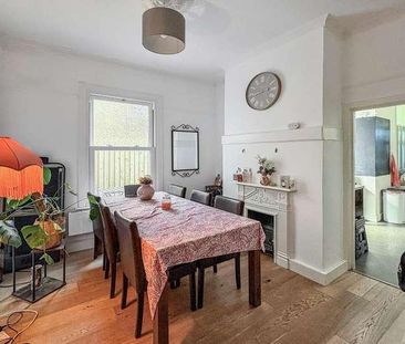 Western Road, Leigh On Sea, Essex, SS9 - Photo 2