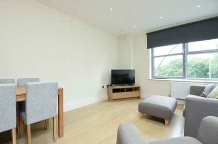 1 bedroom flat to rent - Photo 2