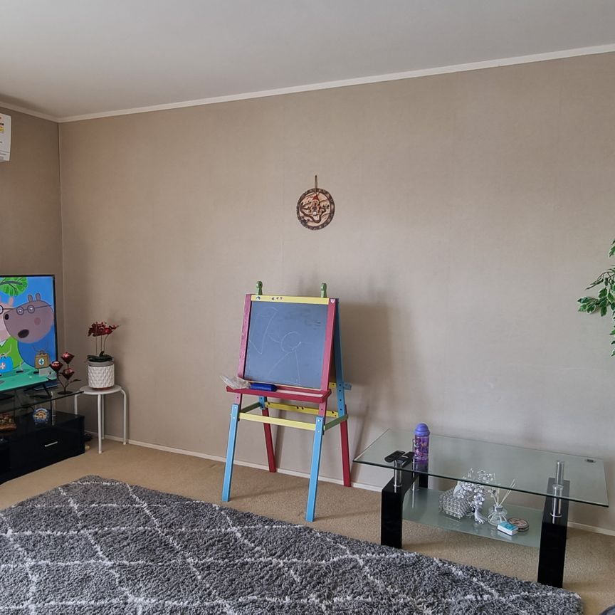 This Unit is a Must to View&excl; - Photo 1
