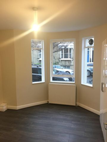 1 Bed Flat, Overstone Road, W6 - Photo 4