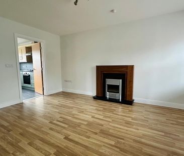 6 Glastry Court, Bangor, BT19 1WH - Photo 4