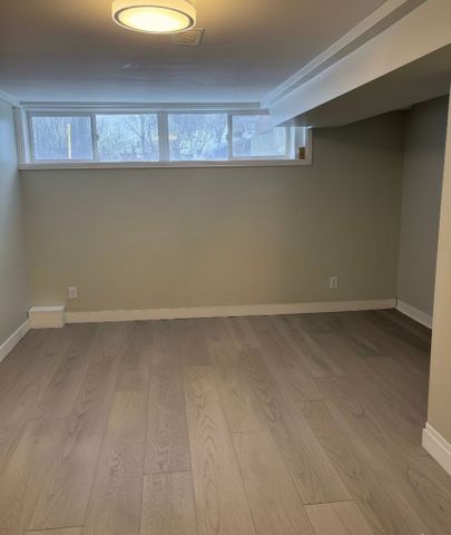 For Lease - 70 Marlin Court Unit# B, Newmarket, Ontario - Photo 5