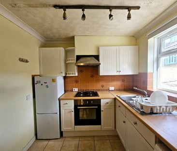 Court Road, Southampton - Photo 4