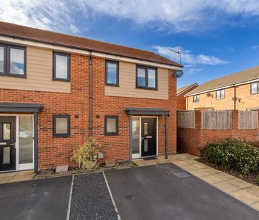 2 bed terraced house to rent in Osprey Walk, Gosforth, NE13 - Photo 3