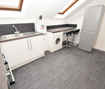 2 bedroom apartment to rent - Photo 6