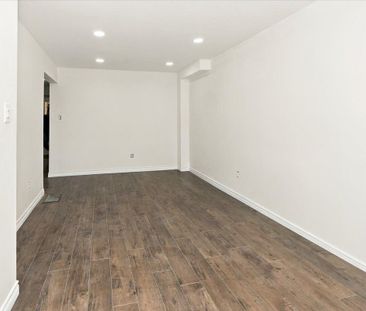 For Lease - 4118 Teakwood Drive, Mississauga, Ontario - Photo 4