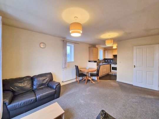 2 Bed Flat, Signet Square, CV2 - Photo 1