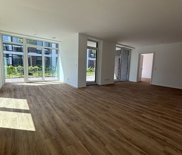 Sonnige Erdgeschosswohnung am Norder Tor mit großer Terrasse zur Mi... - Foto 1