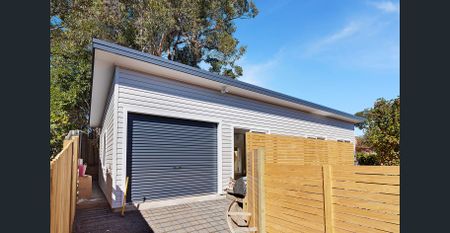 Modern Two Bedroom Two Bathroom Granny Flat - Photo 3