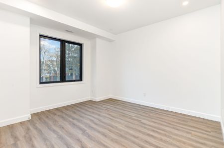 For Lease - 274 King Street Unit# 3, Cobourg, Ontario - Photo 2