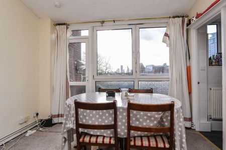 3 bedroom flat to rent - Photo 5