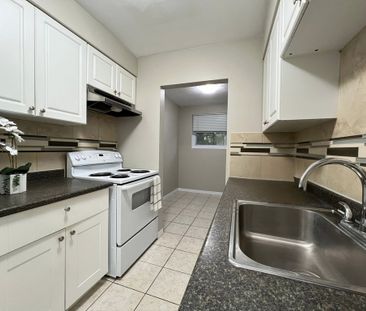 Erb Court Apartments - ALL INCLUSIVE - Photo 6