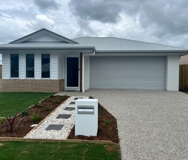 3 Kashmir Cct, Greenbank QLD 4124 - House For Rent | Domain - Photo 6