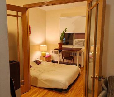 1 CH - 1 SDB - Montréal - $1,075 /mo - Photo 2