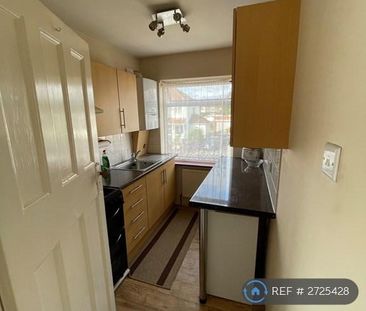1 bedroom flat to rent - Photo 3