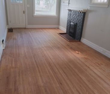 1326 ATHOL 2 BEDROOMS - Photo 3