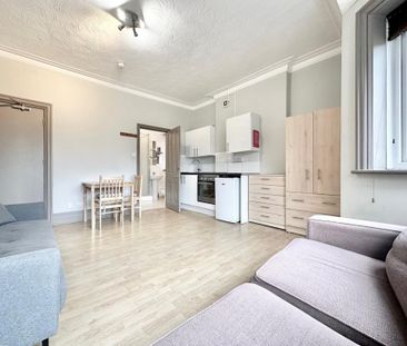 Studio to rent - Photo 6