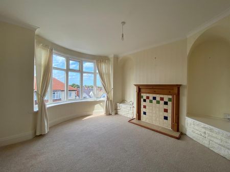 Mount Park Avenue, Scarborough - Photo 4