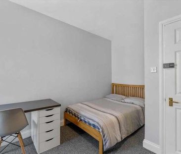 Moor View Terrace, Plymouth, PL4 - Photo 4