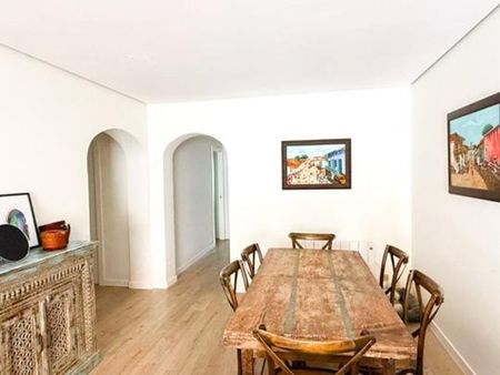 Luxury Apartment for rent in Marbella Del Este, Andalusia - Photo 2