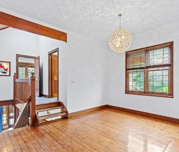 Rare Parkside Family Home with Direct Access to Cohen Park - Photo 4