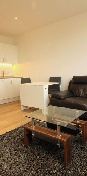 1 bedroom apartment to rent - Photo 1