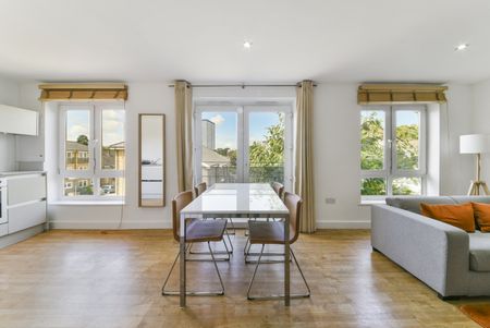 2 bedroom apartment to rent - Photo 5