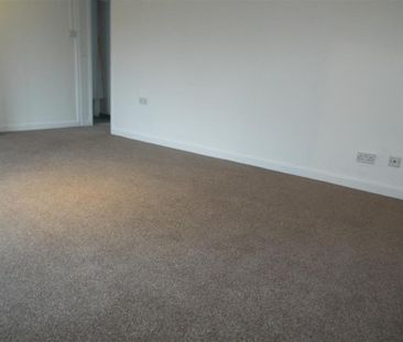 Bitterne, Southampton So18 - Photo 6